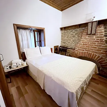 Hotell Birgi Lavinya